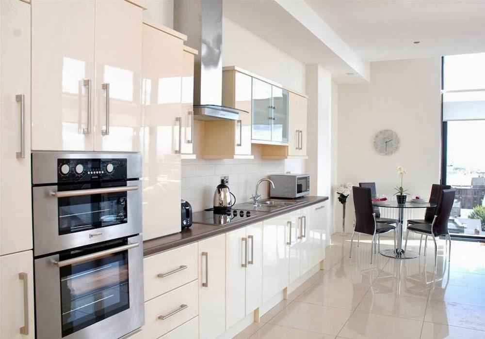 Western 4* Galway